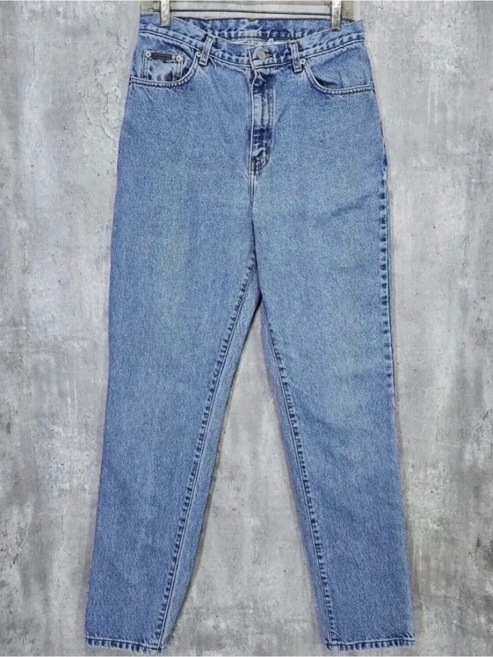 CALVIN KLEIN Vintage 90s Straight-Leg Jeans in Light Blue Denim
